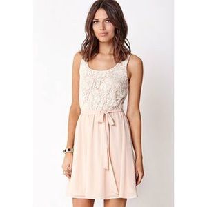 NWT : Forever 21 Contemporary : Short Floral Lace Cream & Peach Sleeveless dress